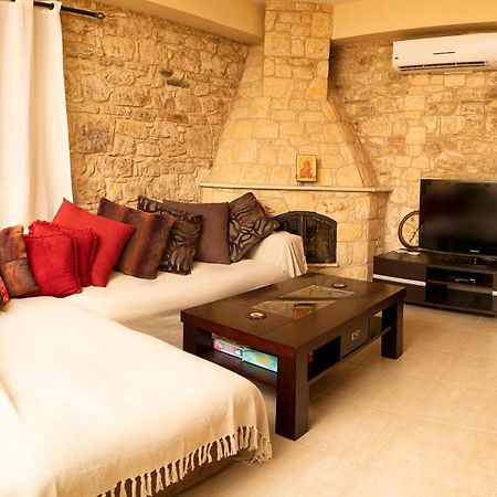 Salamiou Stone House Paphos Exterior foto