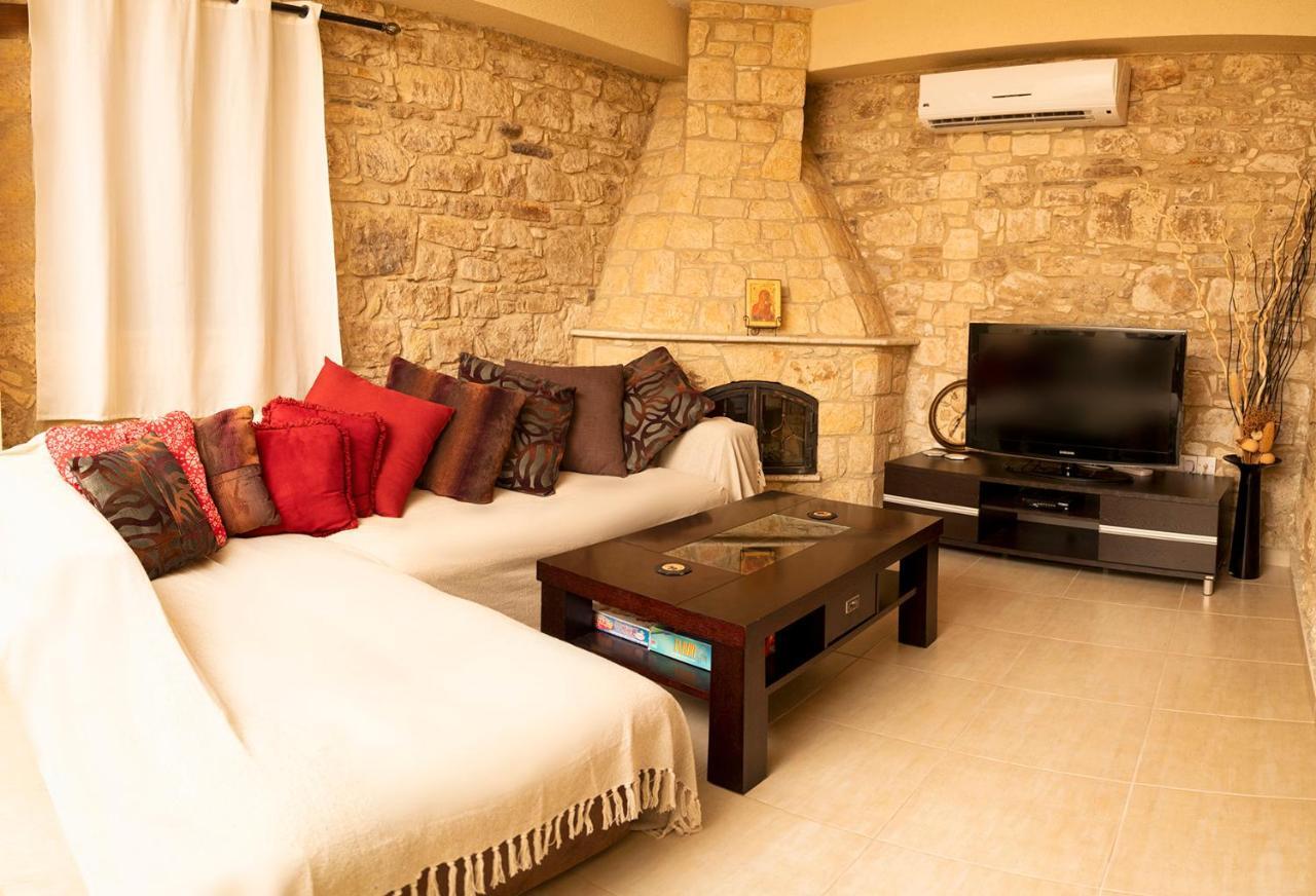 Salamiou Stone House Paphos Exterior foto